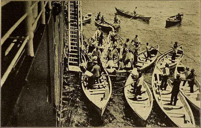 Embarque en la costa – Habilidad frente al oleaje