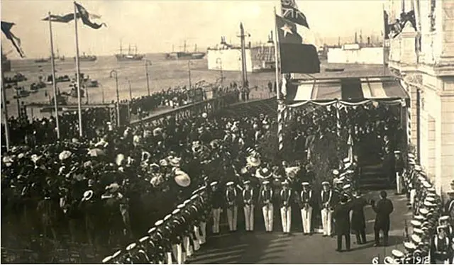 Valparaíso abre sus puertas al mundo