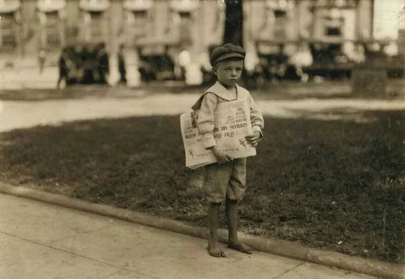 Ferris, 7 years old, newspaper boy