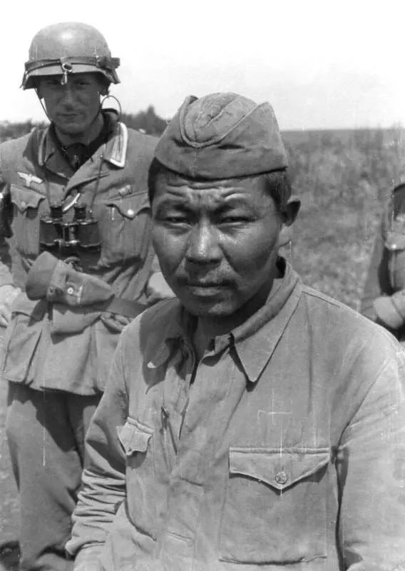 Unknown Red Army Prisoner Captured by Wehrmacht in Summer of 1941