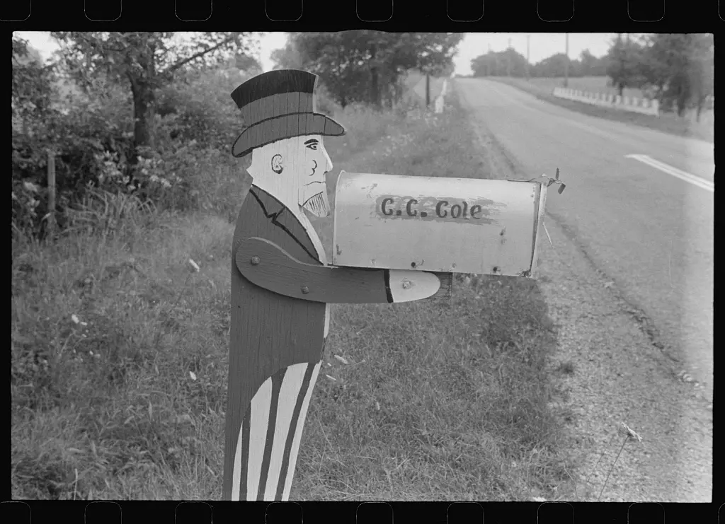 Mailbox on farm 