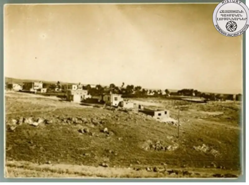 Untitled photo by J. Matevosyan