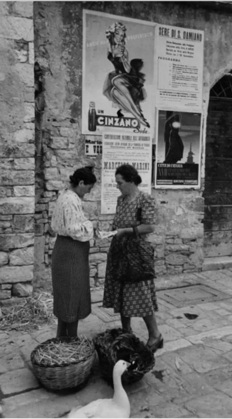 Dues dones arriben a un acord