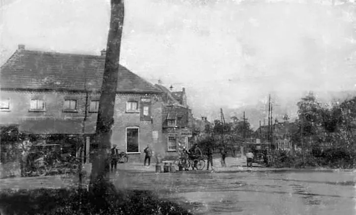 De Vrijboom aan de van Heemstraweg