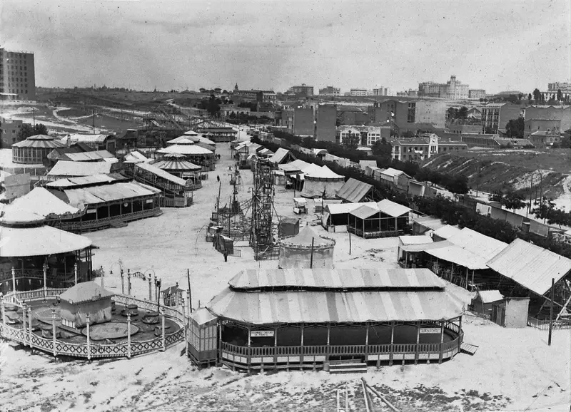 Atracciones de feria que se instalaban en la zona de Moncloa