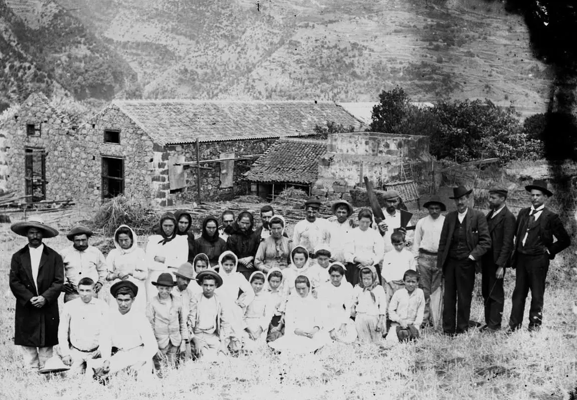 Horno de teja - Barranco de Las Angustias.