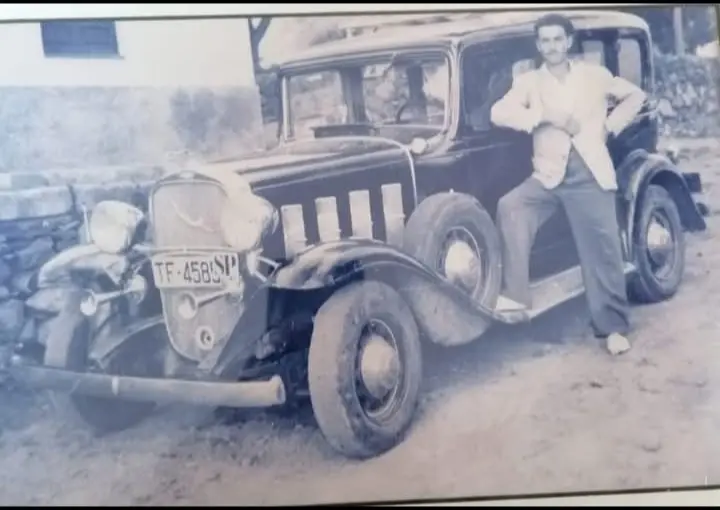 Primer Taxi de La Gomera