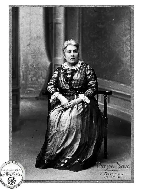 Diana Abgar in Yokohama