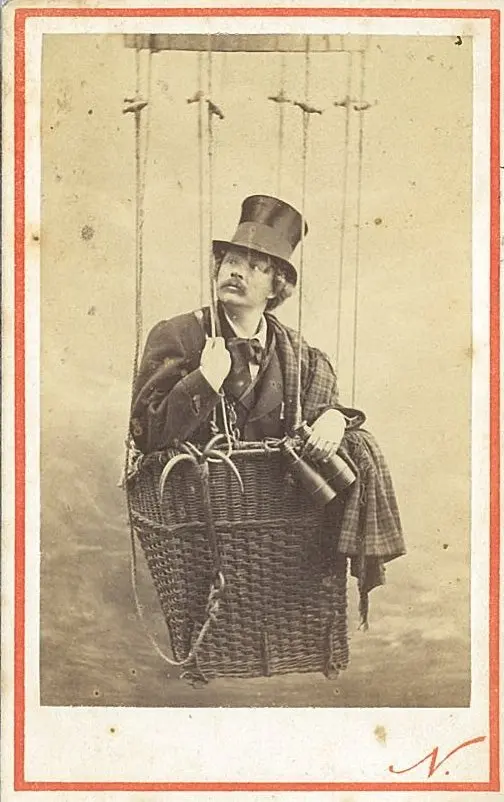 Nadar (Gaspard-Félix Tournachon) , studio portrait, carte-de-visite