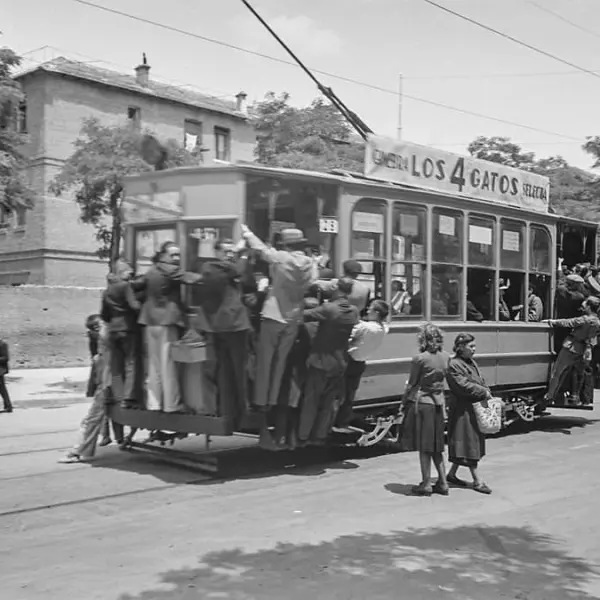 Tranvía en Diego de León