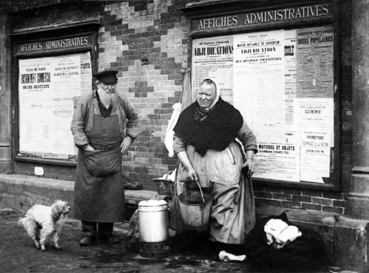 Vendedora de sopa en Les Halles.