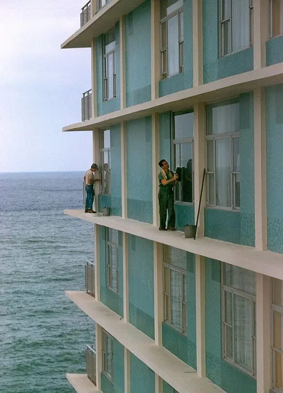 Limpiando las ventanas