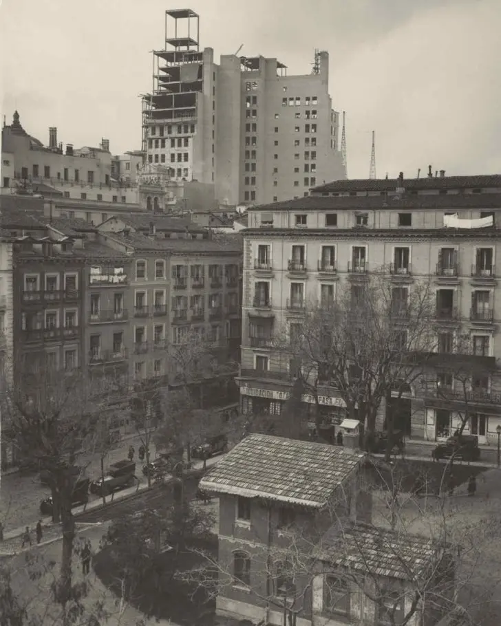 Plaza Vazquez de mella