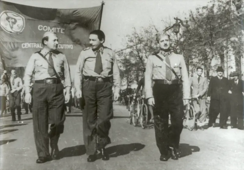 Rolando Merino Reyes, Oscar Schnake y Salvador Allende