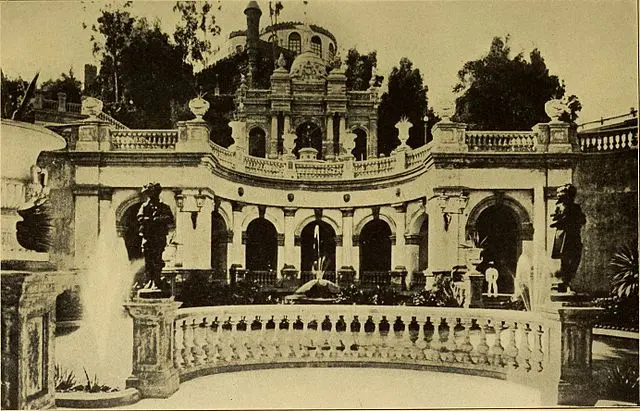 Cerro Santa Lucía – Jardines y monumentalidad en el corazón de la ciudad