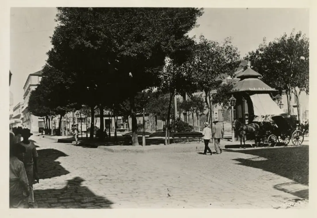 Villegas y Teniente Rey 