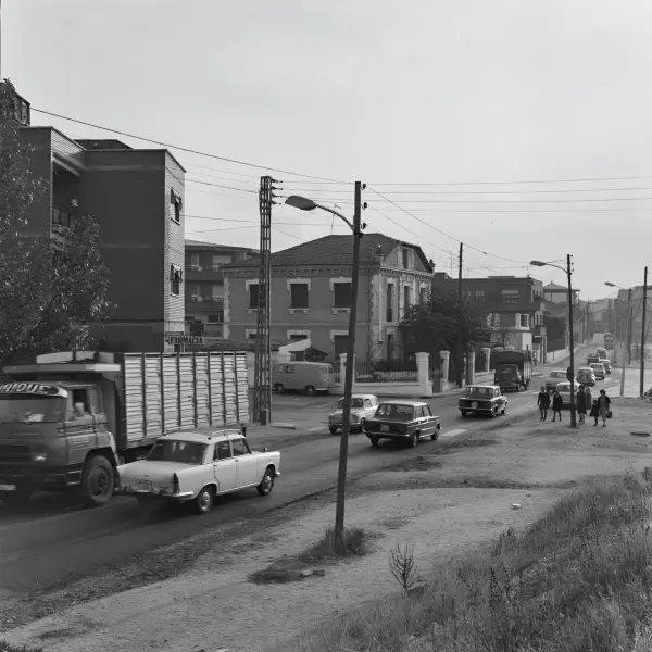 Pasando por una calle