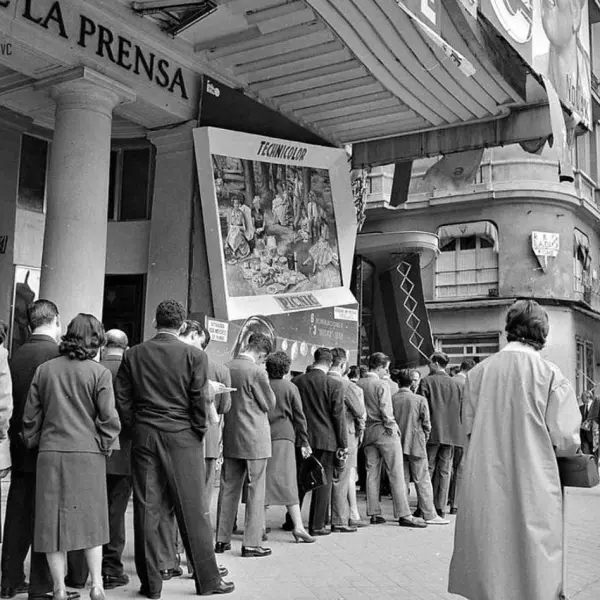 Avda. de José Antonio