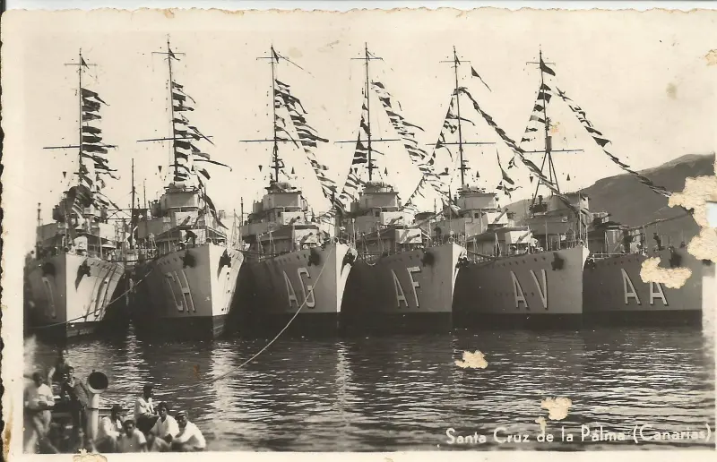 Maniobras navales en Santa Cruz de La Palma