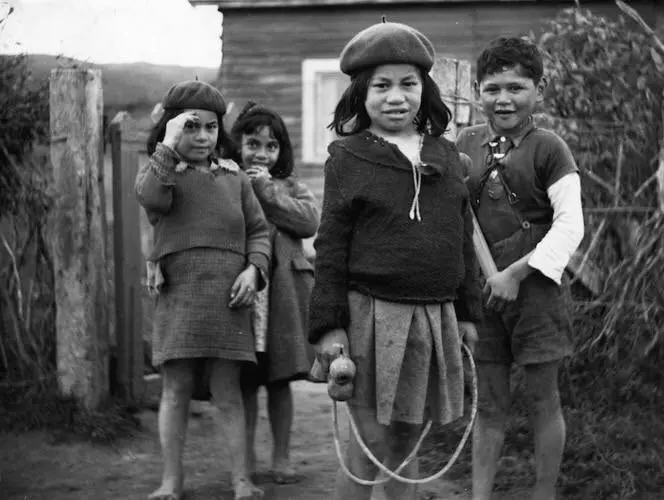 Maori children
