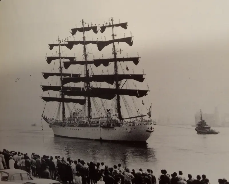 Buque Escuela "Libertad"