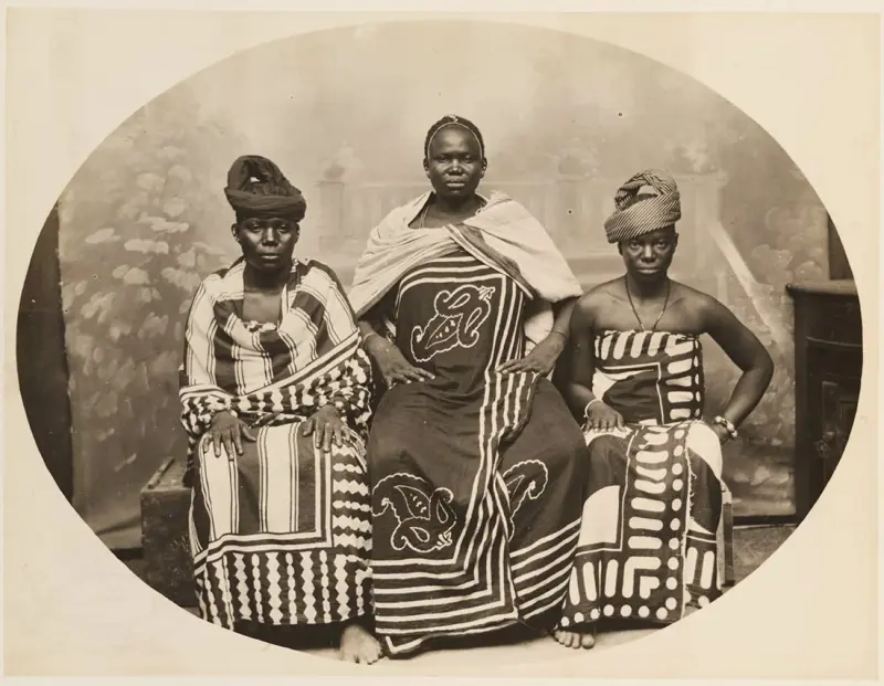 Zanzibar women, a