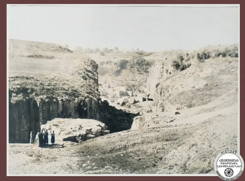 Khnus (Armenian town) around 1884