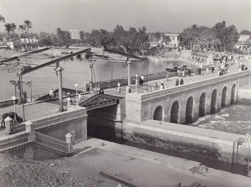 TRAIN STATION BRIDGE