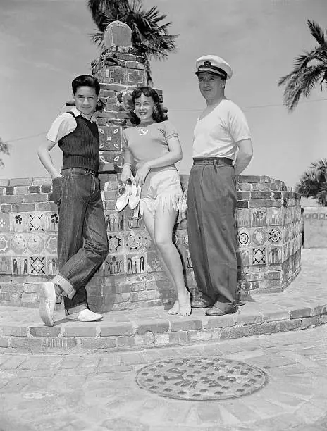 Charlie Chaplin, Jr., Paulette Goddard and Charlie Chaplin