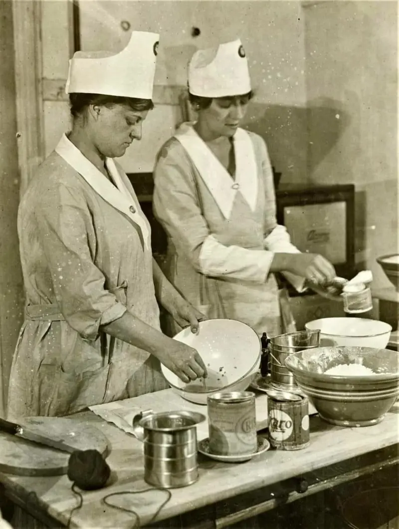 Military Kitchen Workers