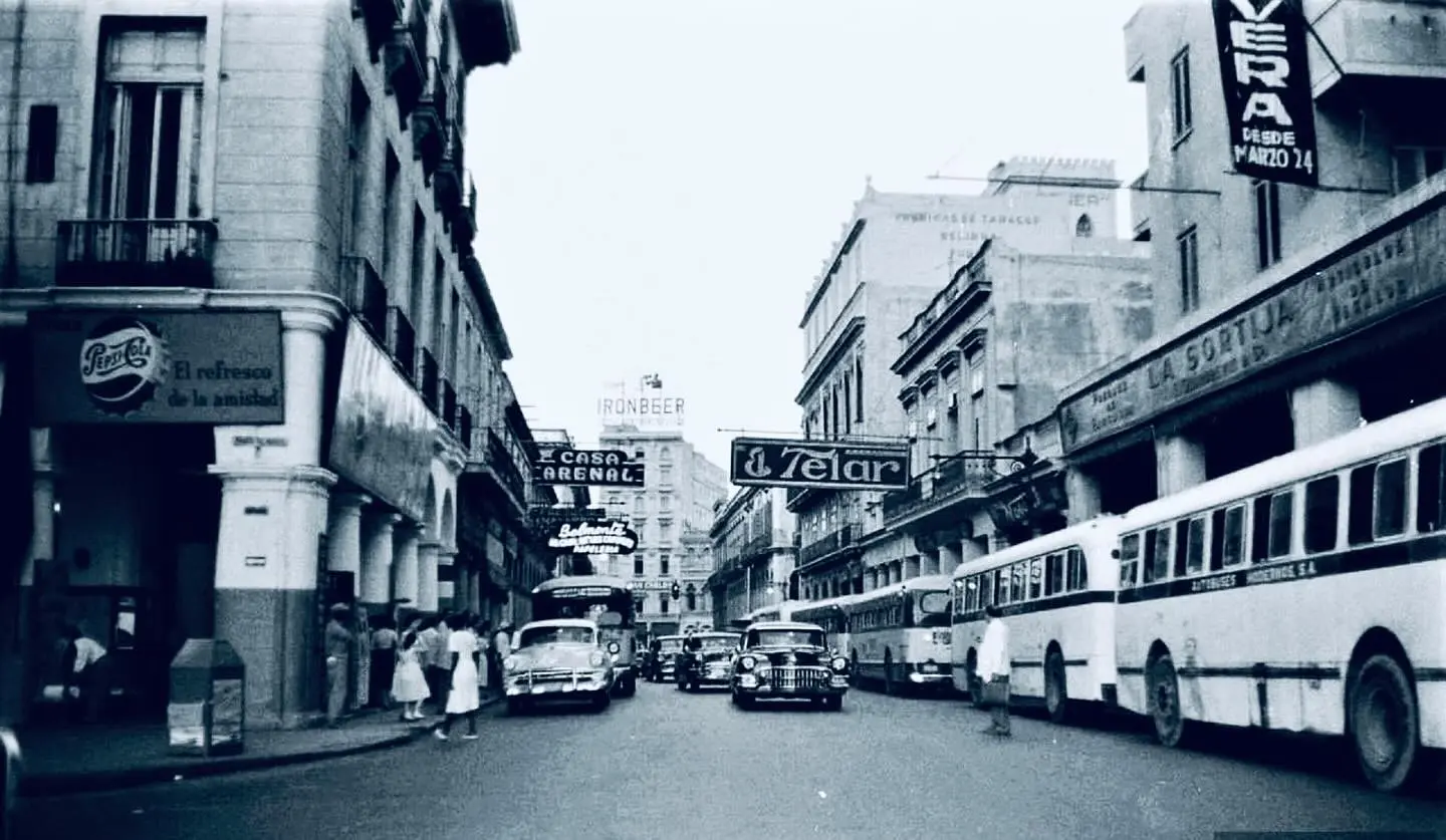Calles Monte y Cárdenas