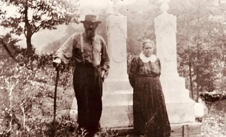 Devil Anse Hatfield and Levisa