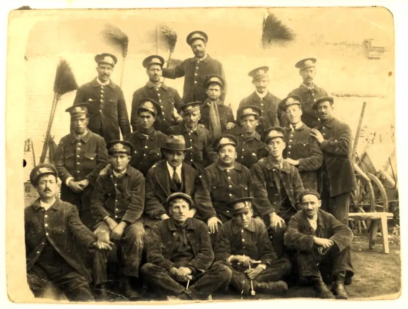 Barrenderos del Parque de limpieza de Jorge Juan. 