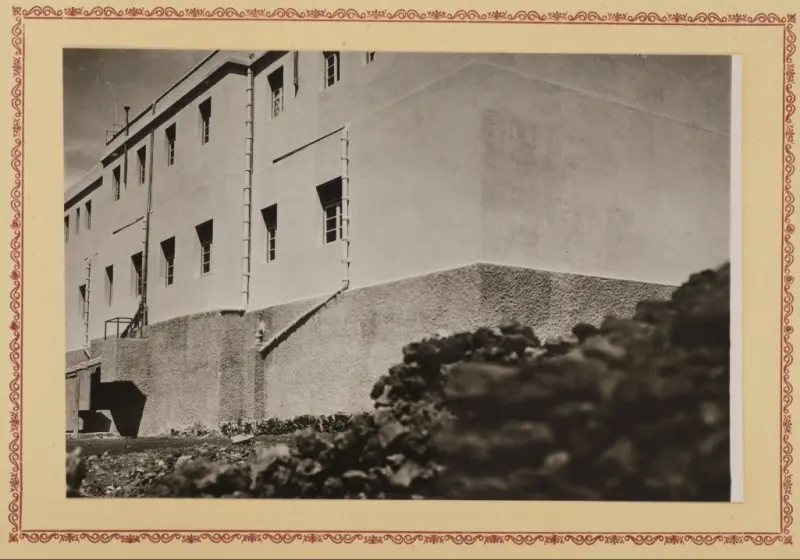 Terminación obras grupo escolar Las Indias