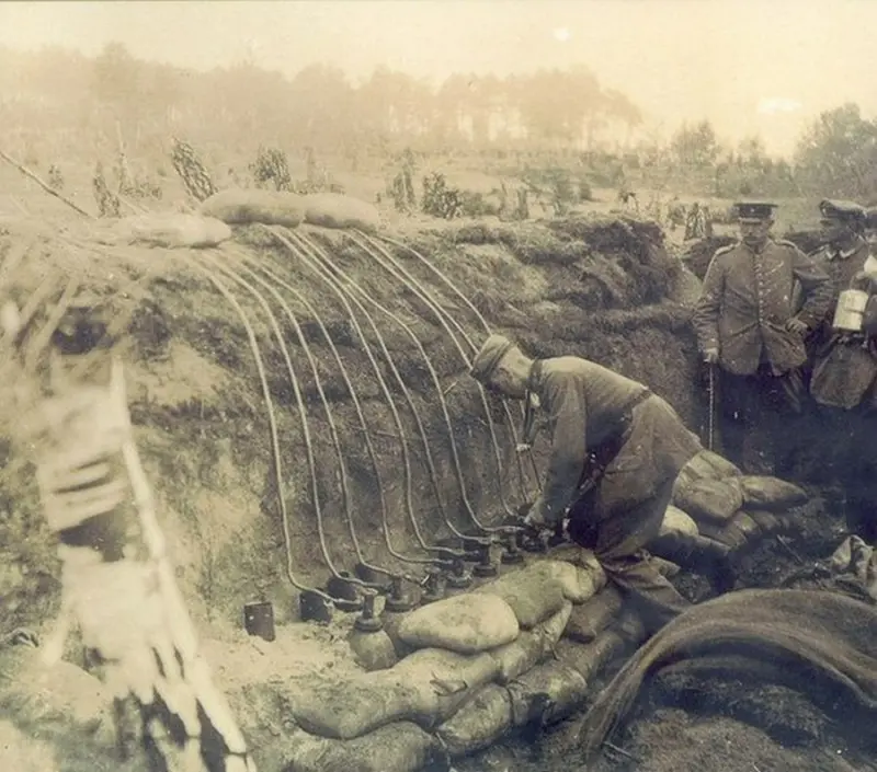 Chlorine Gas Attack Preparations by the German Military