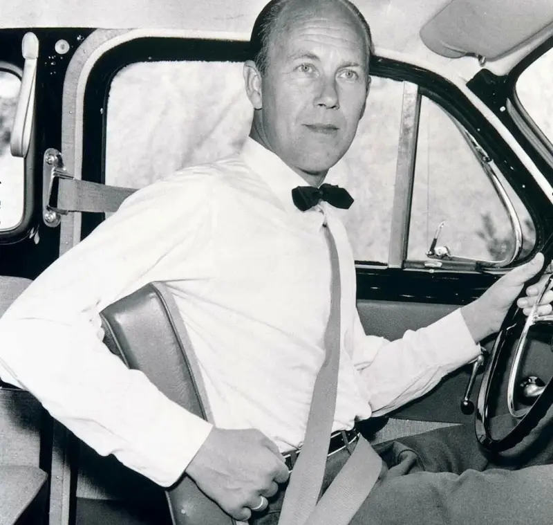 Invention of the modern seat belt