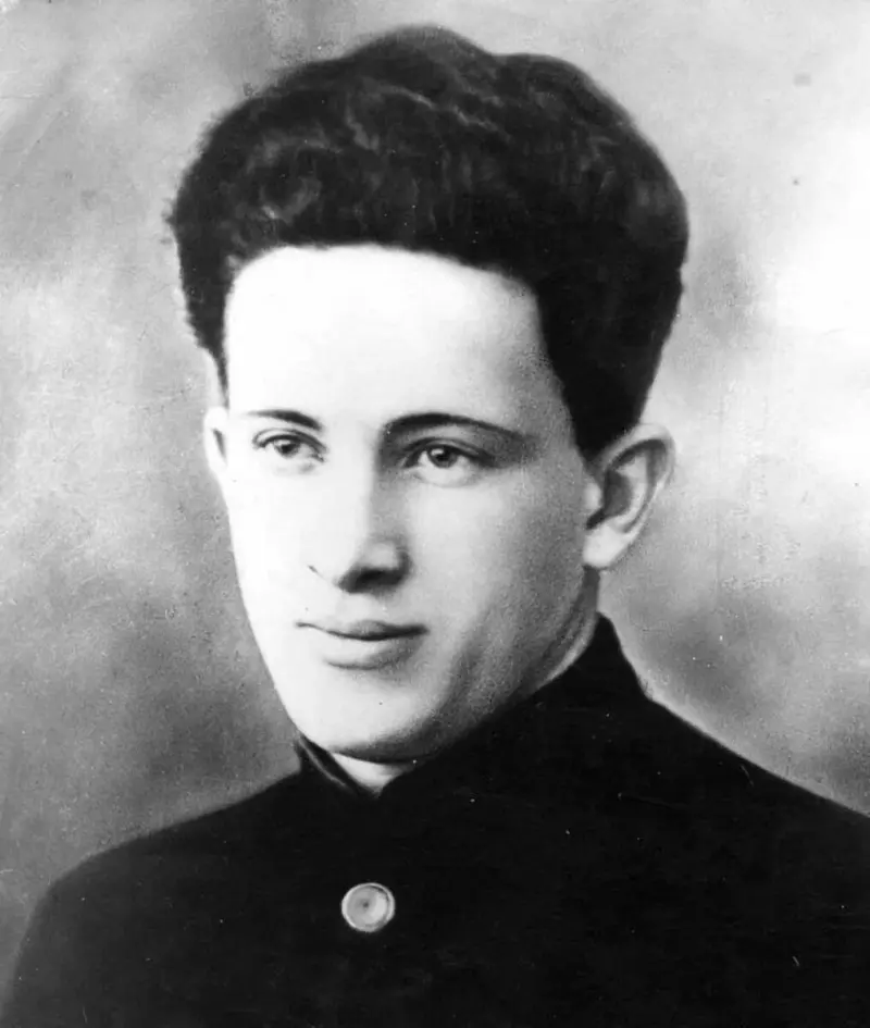 Yuri Andropov, Secretary of the Komsomol Committee