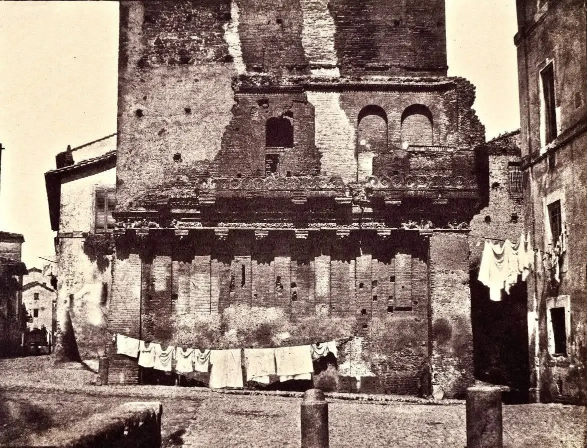 Casa de los Media Luna.