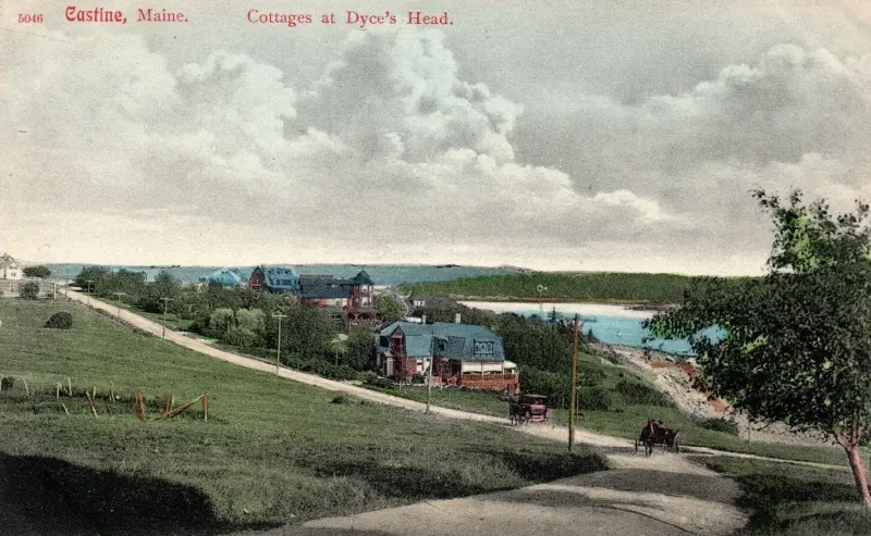 Cottages at Dyce's Head in Castine