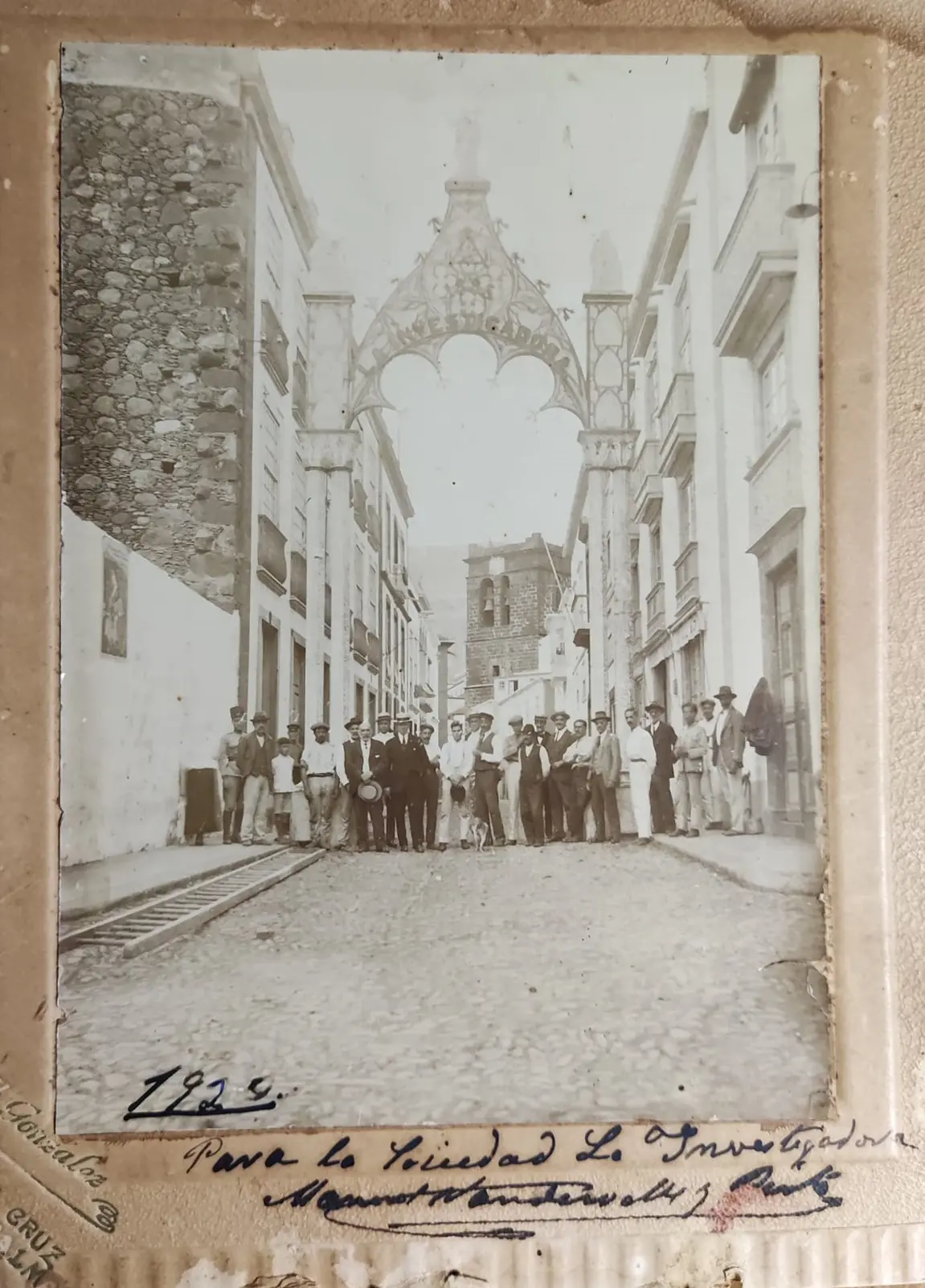 Sociedad La Investigadora - Calle Anselmo Pérez de Brito