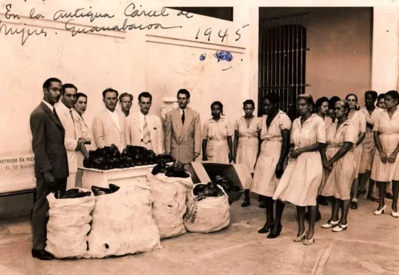 La cárcel de mujeres 