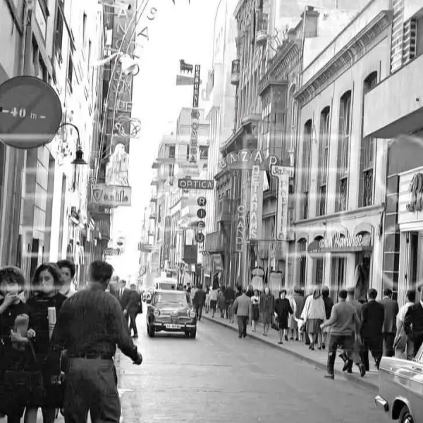 Calle del Castillo. 