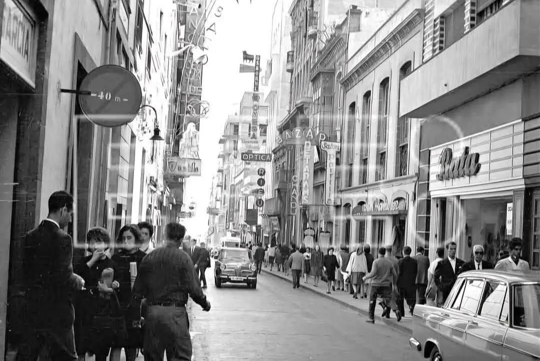 Calle del Castillo. 