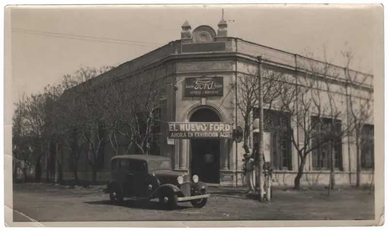 Agencia Ford de los Hermanos Marchelli.