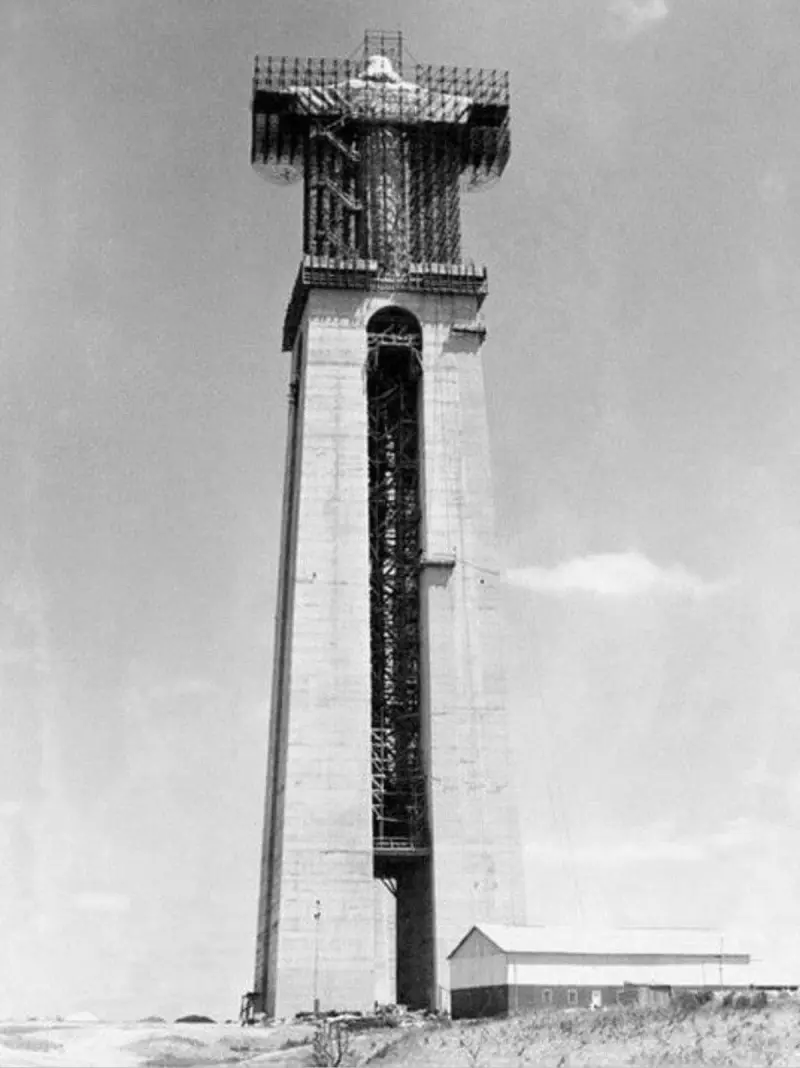 Construção do Cristo Rei