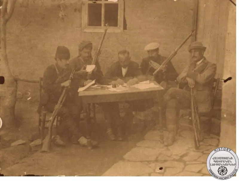Members of the Commission for the Exploration of Munitions and Firearms, VAN1915