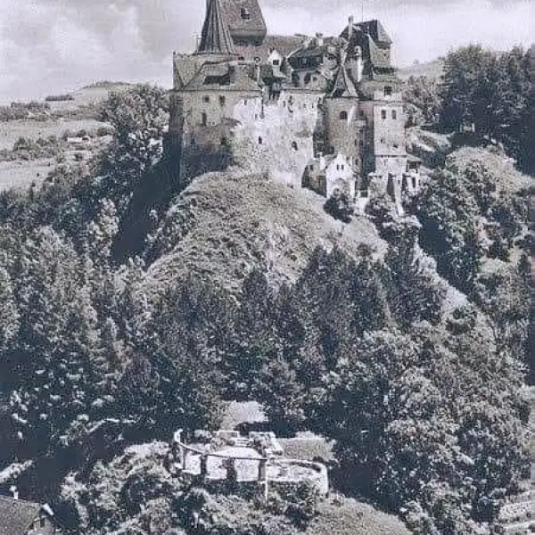 The first known photo of Bran Castle