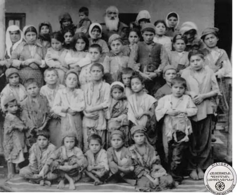 Armenian orphans after the Hamid massacres