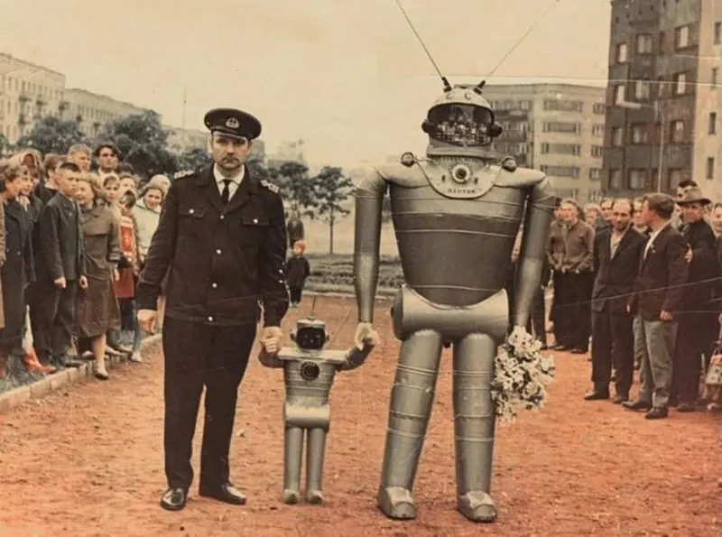 The first all-Soviet competition of robots