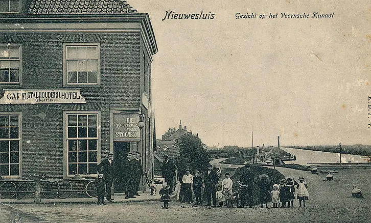 Hotel-Café Corner House